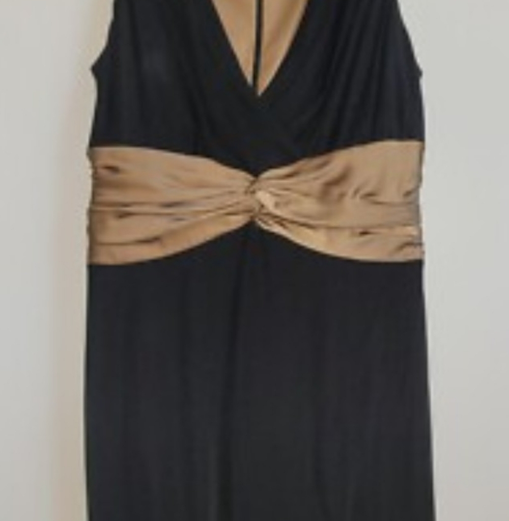 Kay Unger Black and Gold Satin Dress, Super Pretty and Looks So Good On.